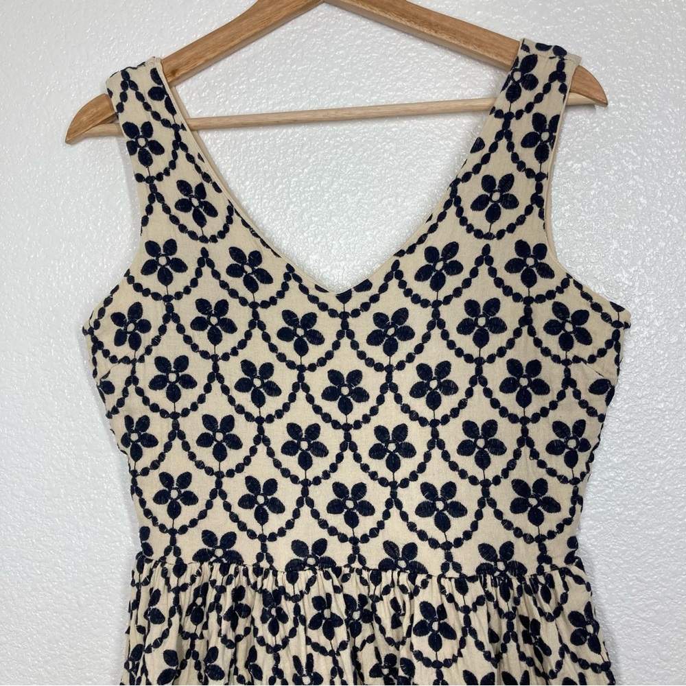 Sunday in Brooklyn Embroidered Fit & Flare Sleeveless Dress M Anthropologie - Picture 3 of 15